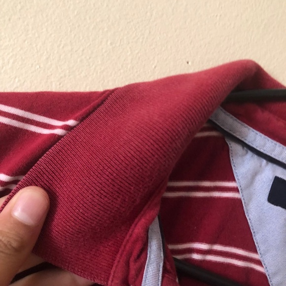 🌸Tommy Hilfiger red striped polo - Picture 3 of 3